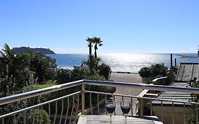 Waiheke Island - Onetangi Beachfront Apartments